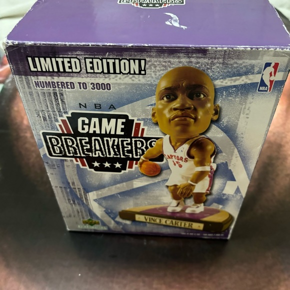 🏀 Rare 2003 Upper Deck Collectibles Game Breakers Ltd Edition Vince Carter 🏀 - Picture 8 of 11